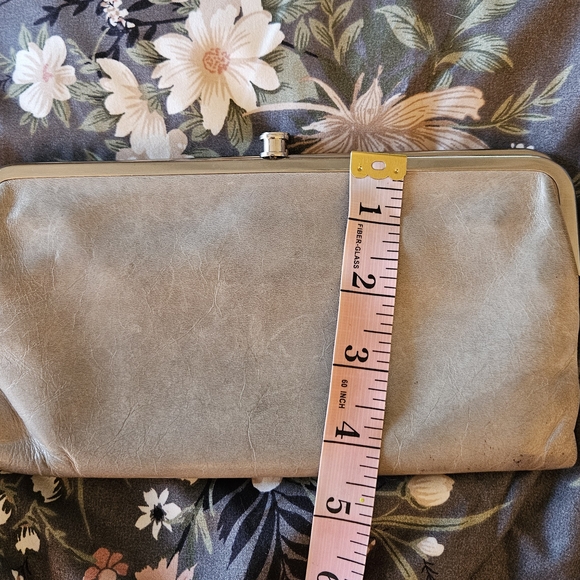 HOBO Lauren Wallet - Lt. Gray - Picture 8 of 8